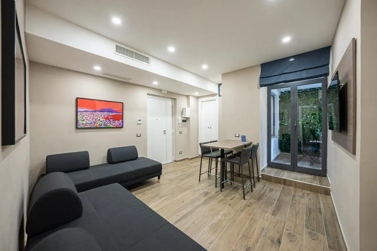 Famalu Apartments Naples 2*,  Italy