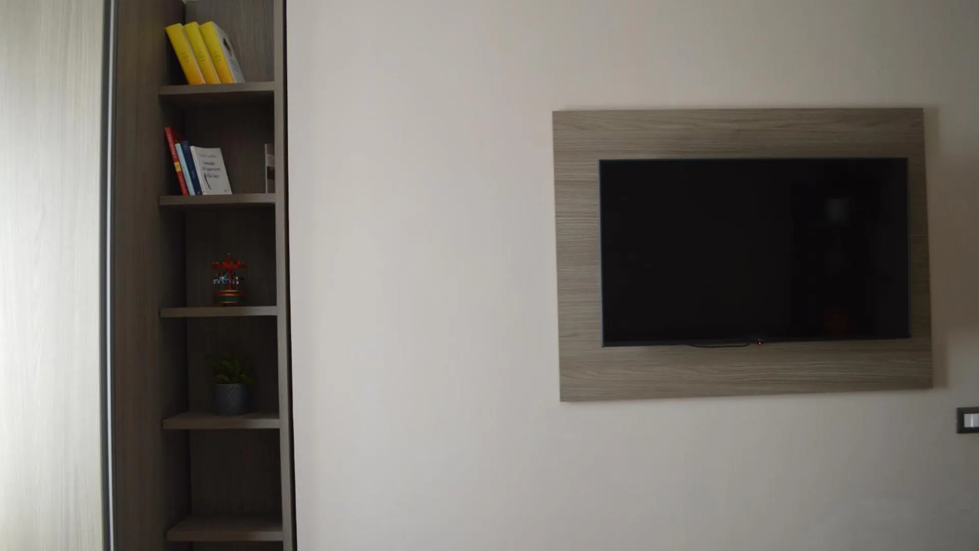 Bed & Breakfast Famalu Apartments Naples