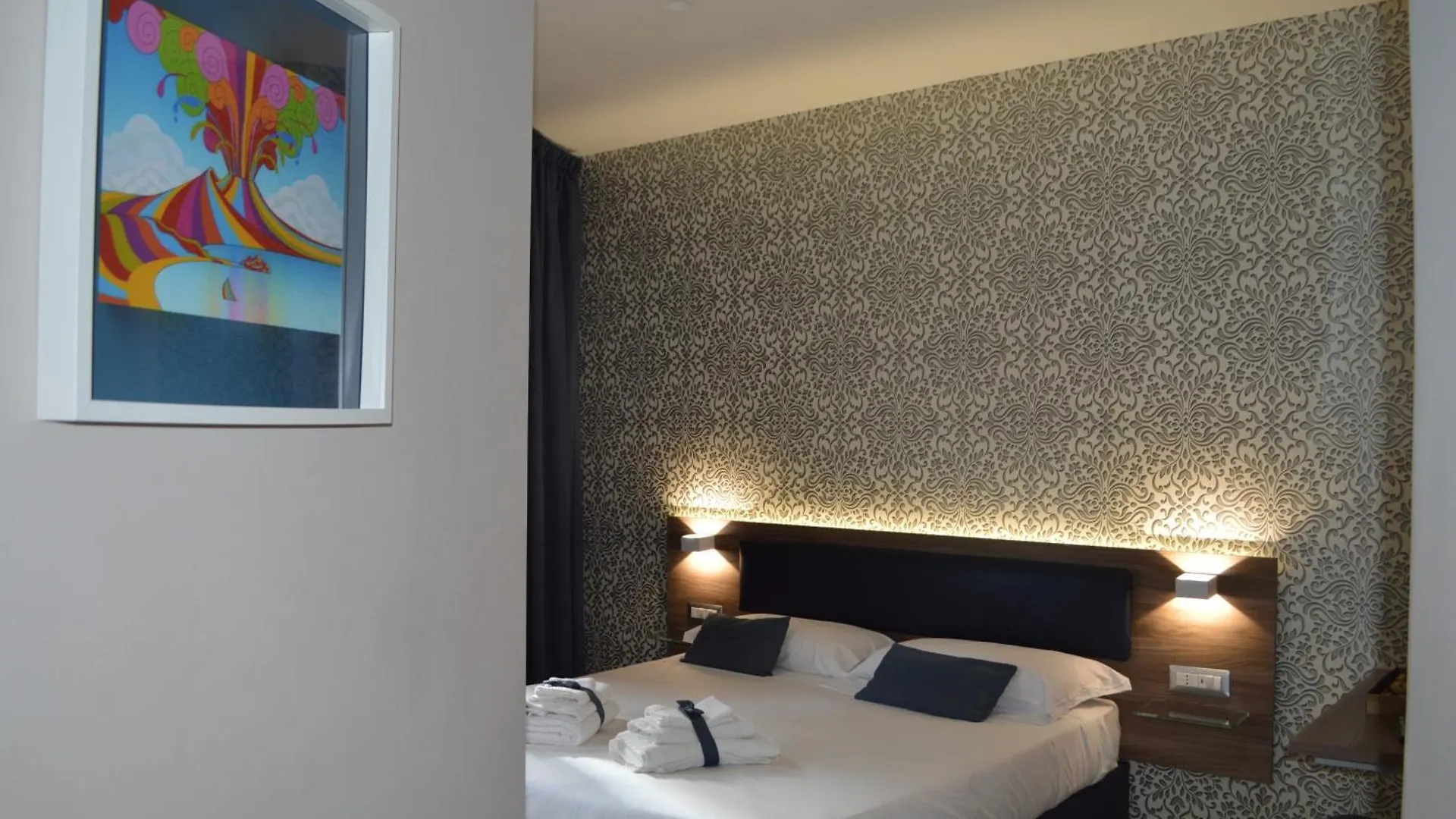 Bed & Breakfast Famalu Apartments Naples