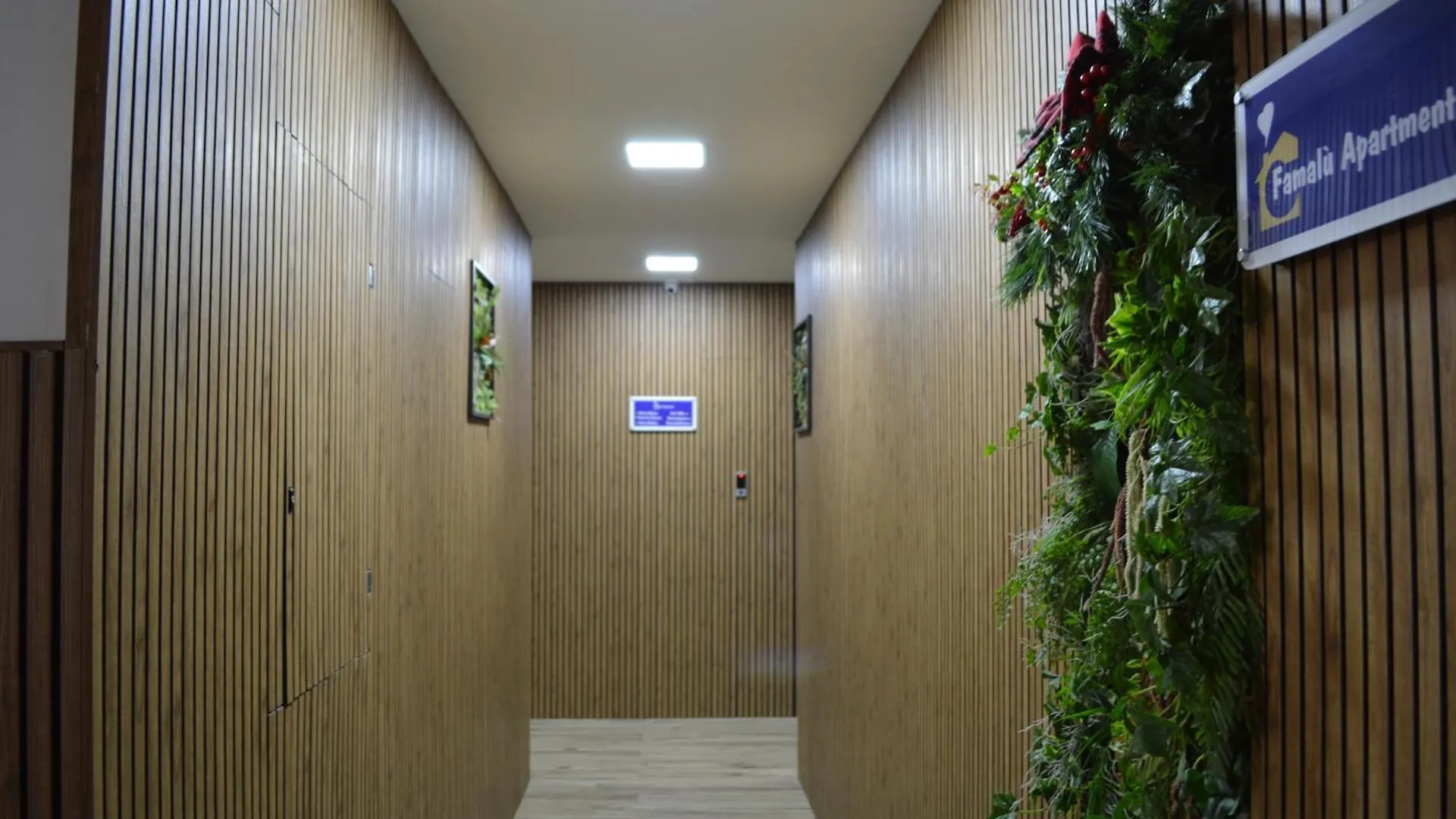 Bed & Breakfast Famalu Apartments Naples